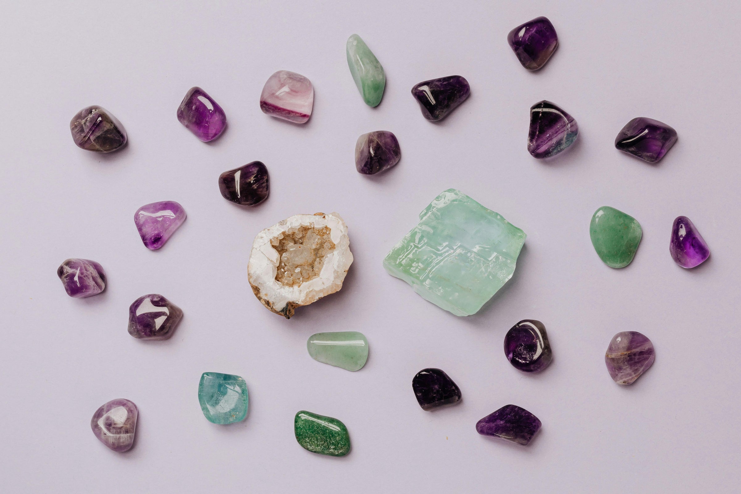Captivating Birthstone Facts: Monthly Gems & Colors