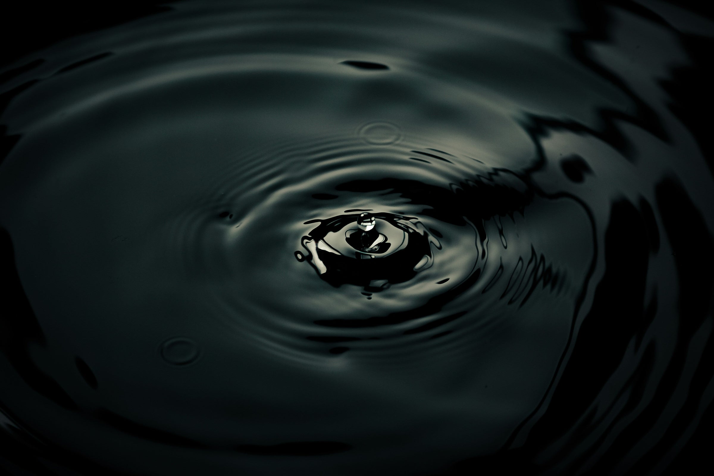 Black Sapphire Properties & Symbolism: Elegance Meets Meaning