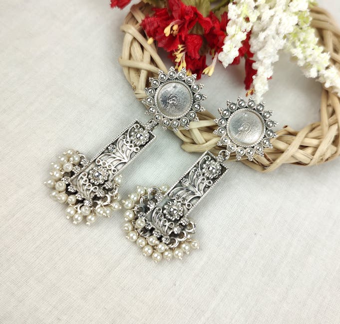 Dark & Dazzling: Where to Find Oxidized Jewelry