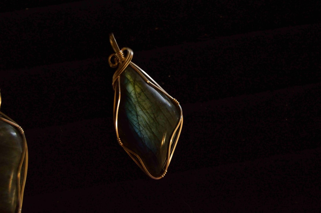 Beyond the Bling: Finding Your Authentic Stone Jewelry Online
