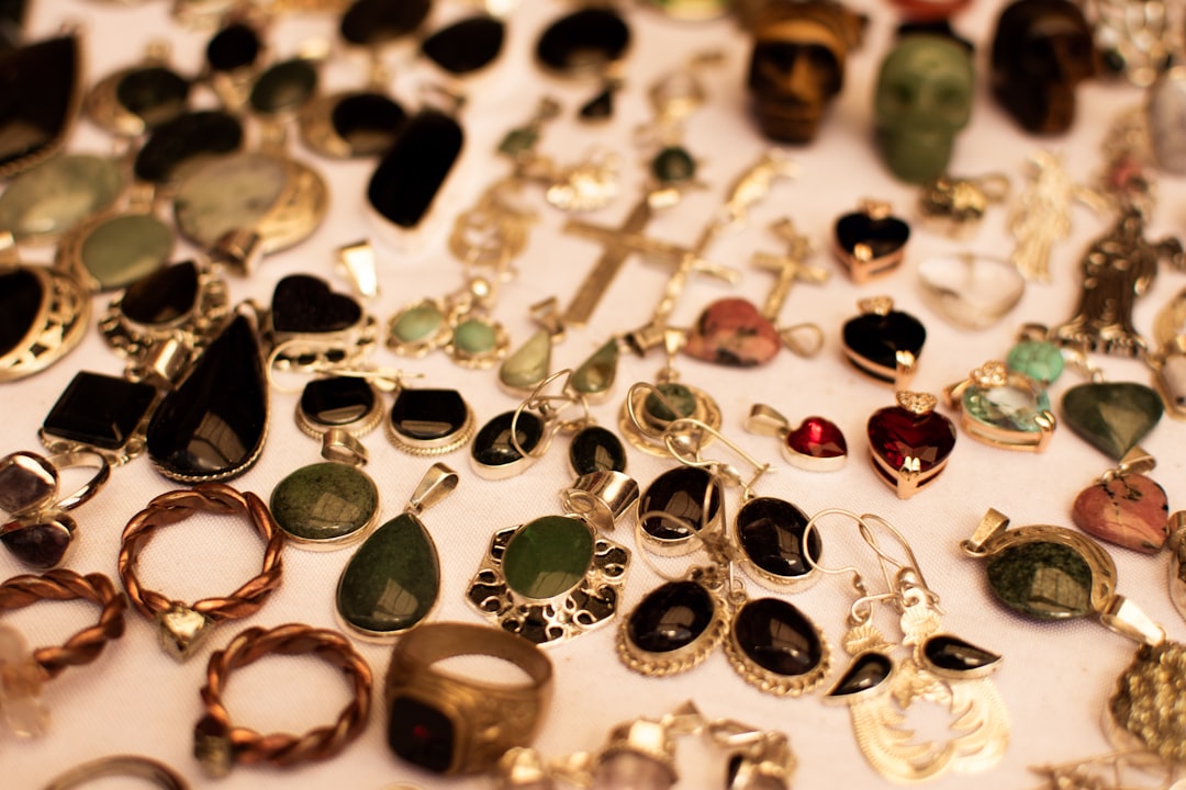 Is Your Gold Jewelry a Smart Investment? Decoding the Premium