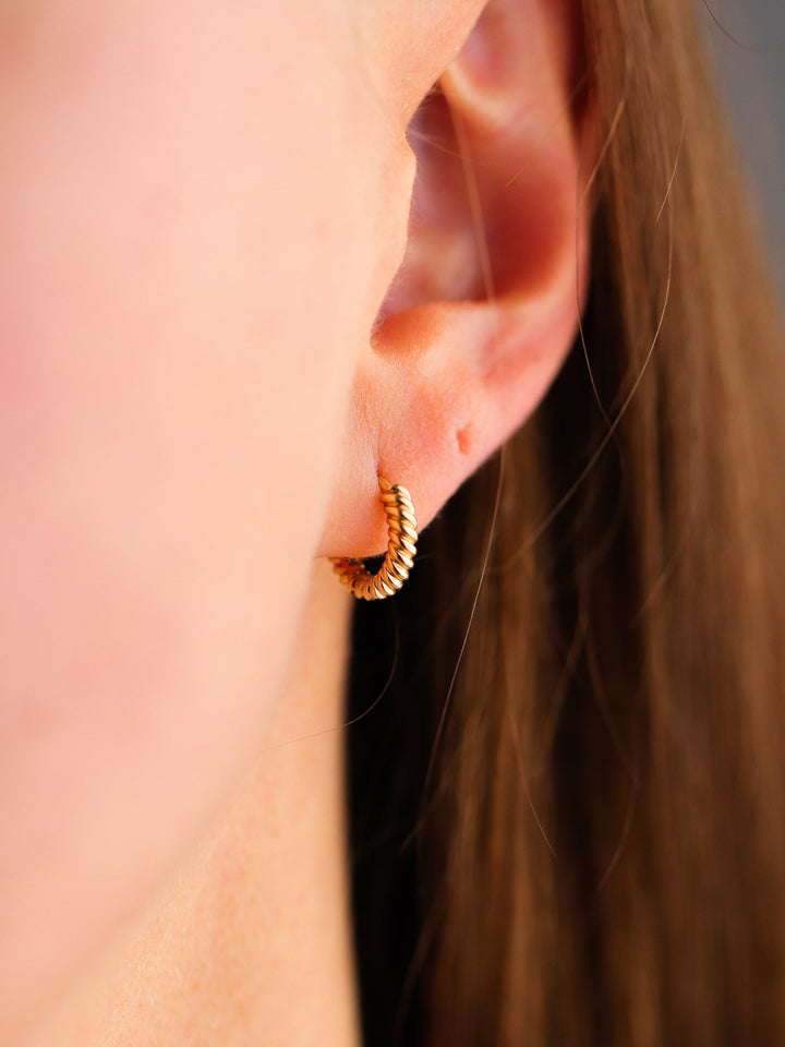 18k Yellow Gold Small Rope Hoop Earrings