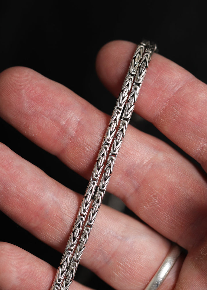 Byzantine silver necklace (2.5 mm)