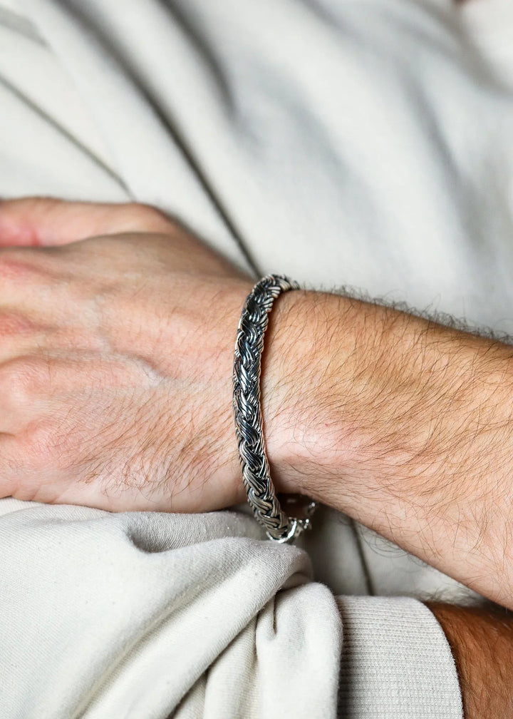 Bali Silver Bracelet (9 mm)