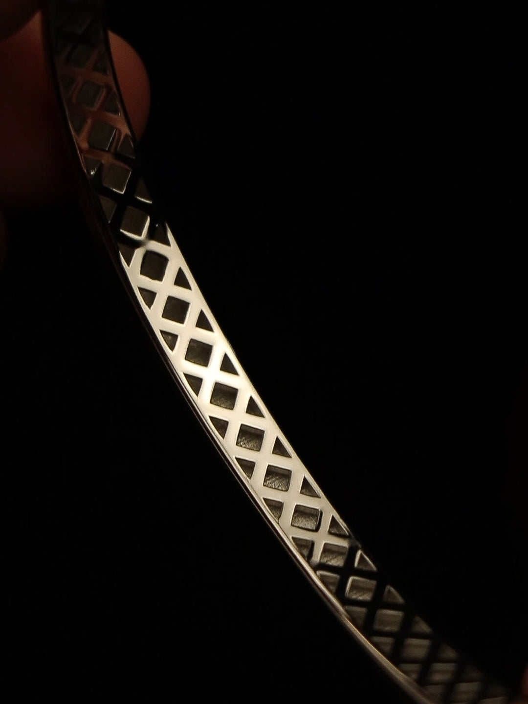 The Silhouette – Sterling Silver Cuff