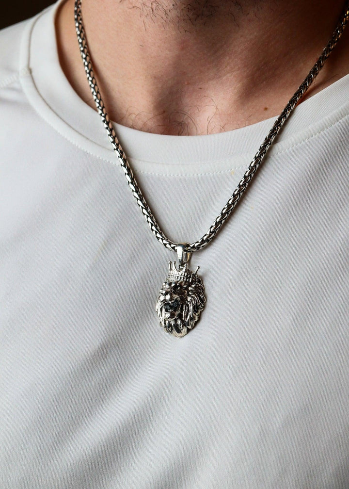 Silver Lion The King