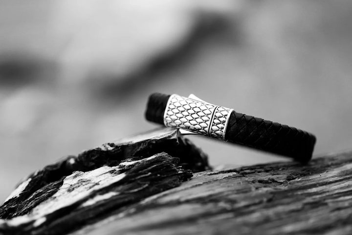 Leather bracelet (10 mm)