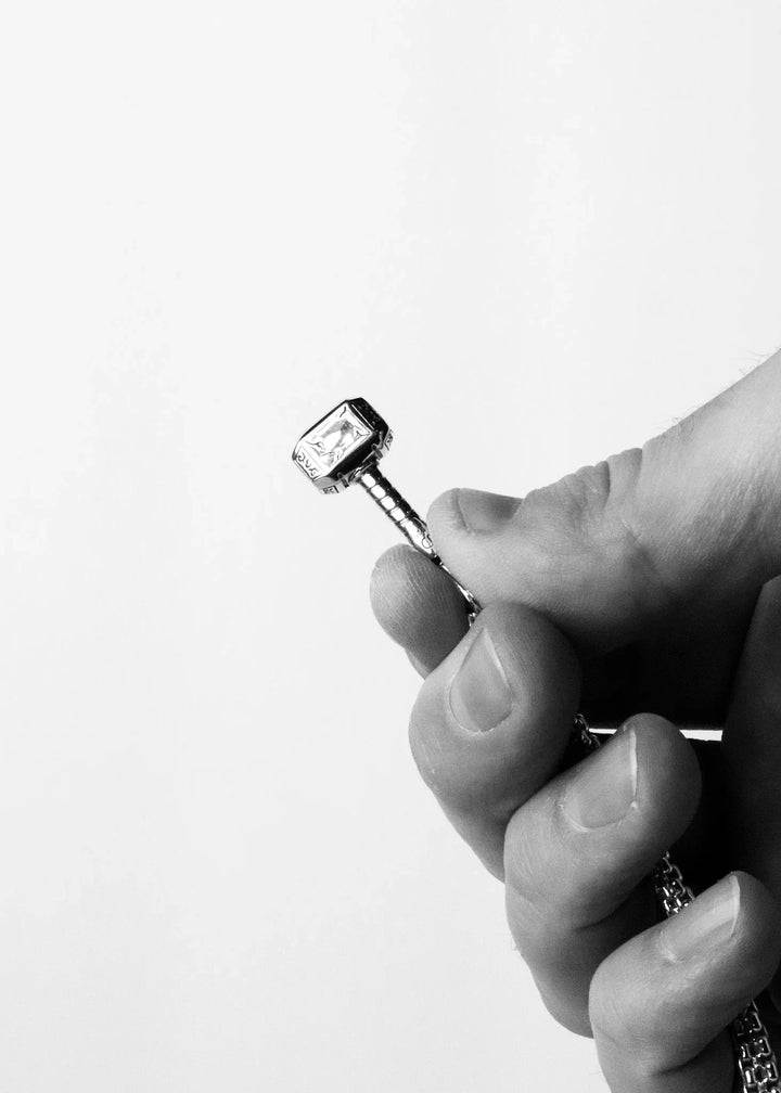 MJÖLNIR Silver Pendant