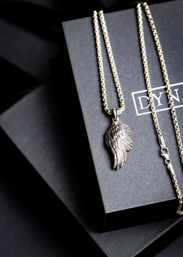 Silver Angel Wing Pendant M