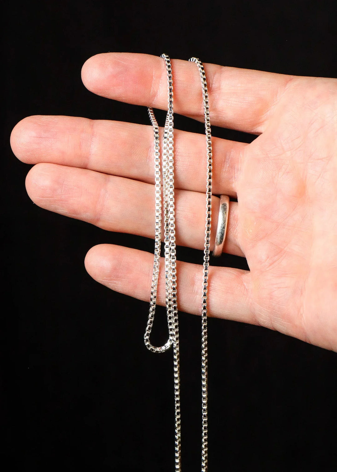Box Silver Chain (2 mm)