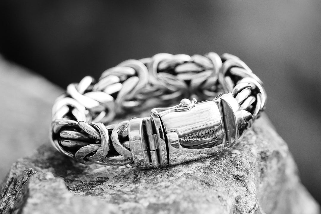 Byzantine Chunky Silver Bracelet (20 mm)
