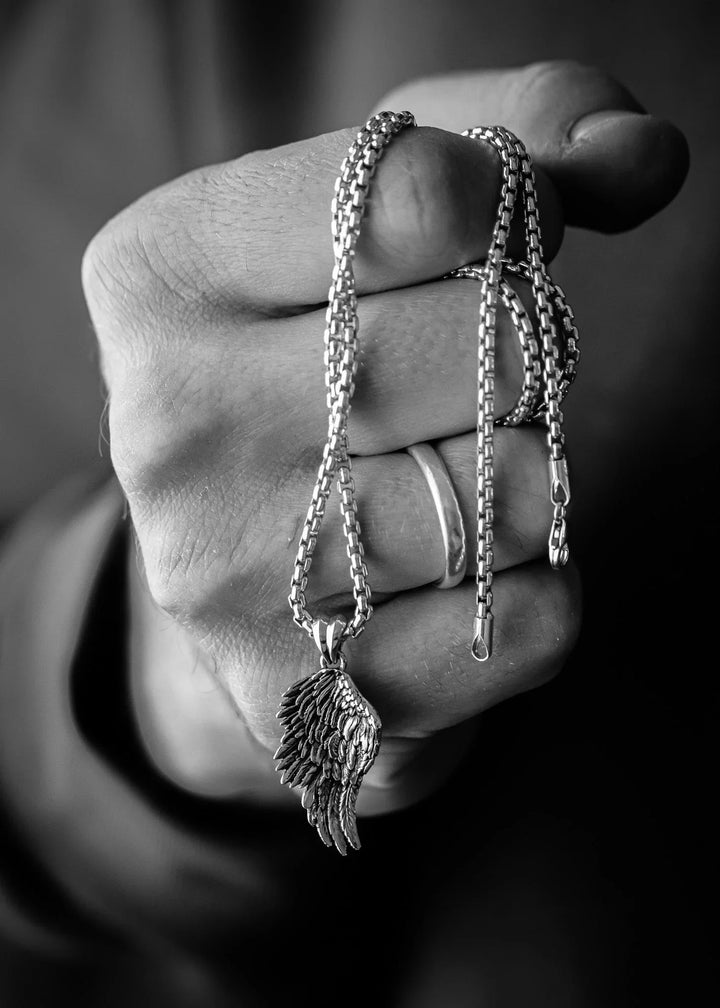Silver Angel Wing Pendant M