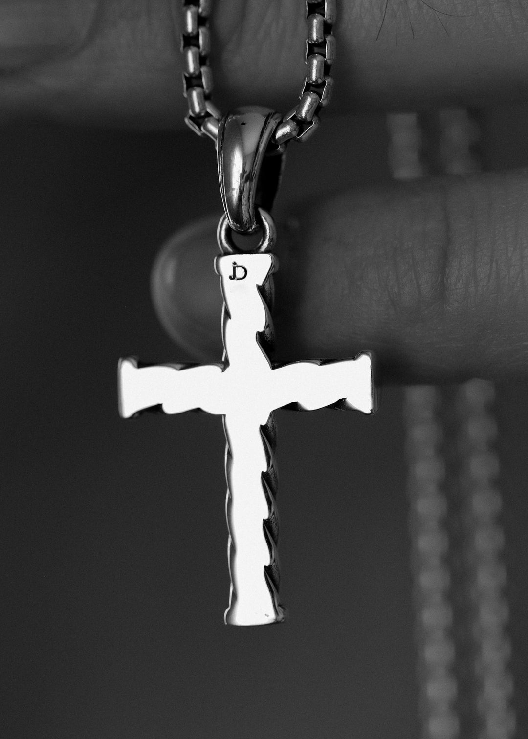 14k Yellow Gold Cross Pendant