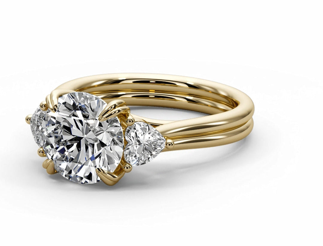 The Radiance – Round & Heart Diamond Ring in 18K Gold