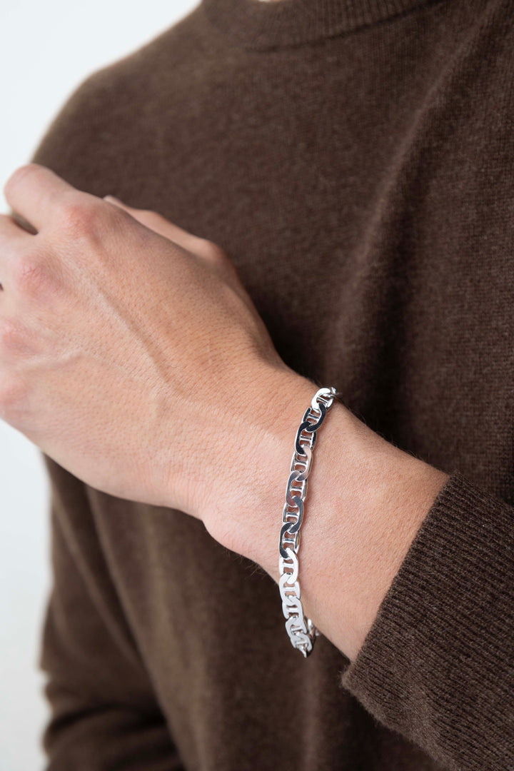Man wearing Italian Chain Rhodium Plated Marine Bracelet - 8.5"