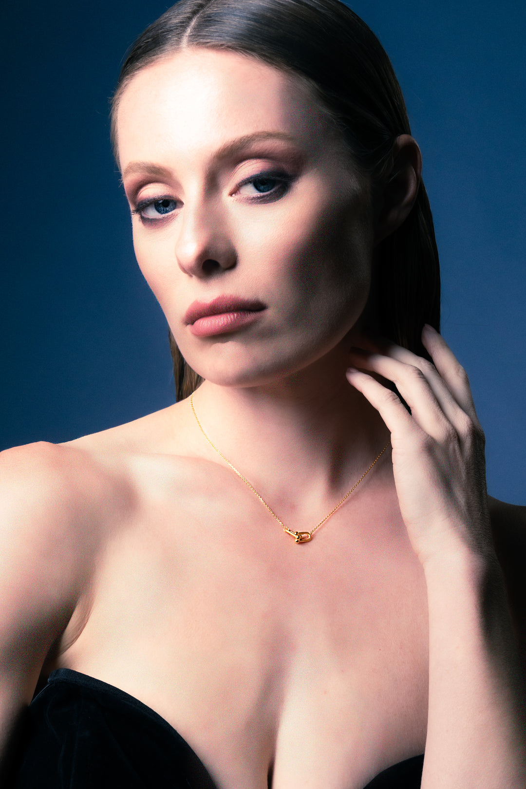 24k Gold Small Linked Pendant Chain Necklace